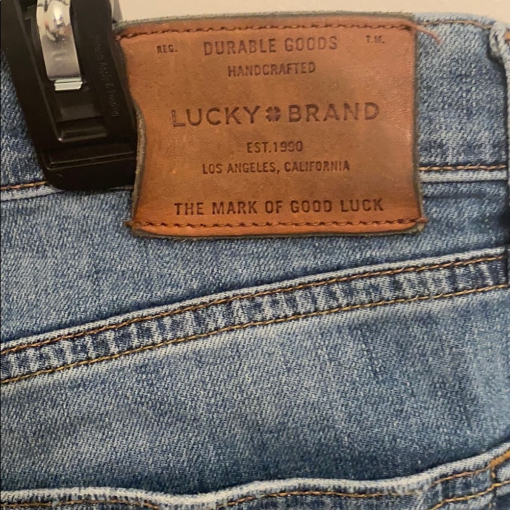 Men’s lucky brand jeans
